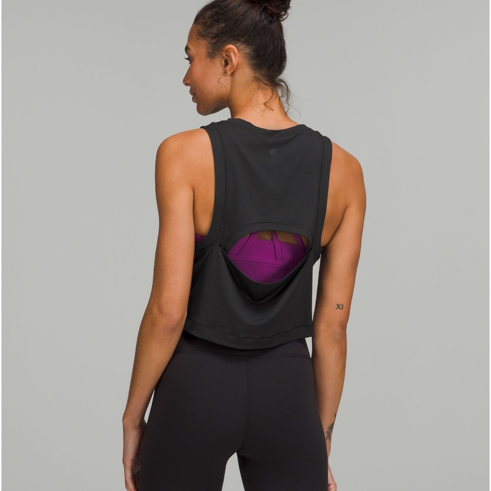 Lululemon Open Back Cropped Train Tank